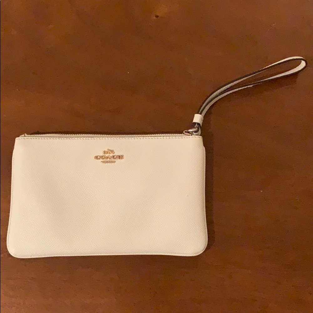 White coach clutch